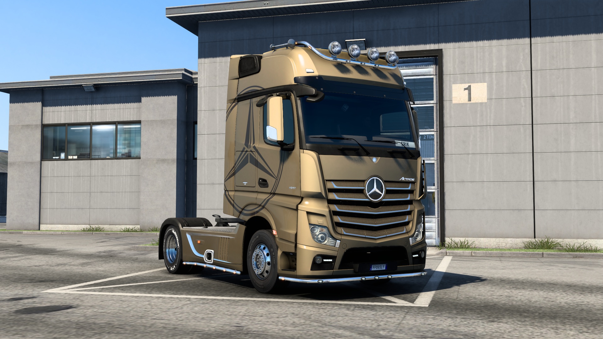 Image by erikmercedes