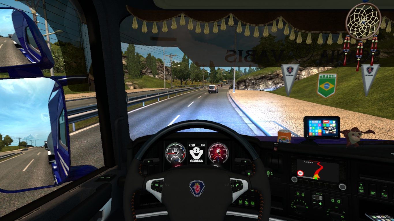 Image by vandervarosi