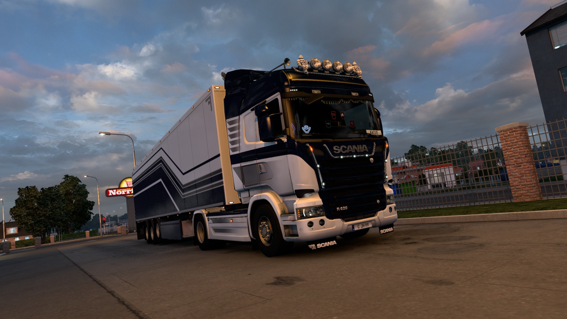 Image by DerKatzenTyp