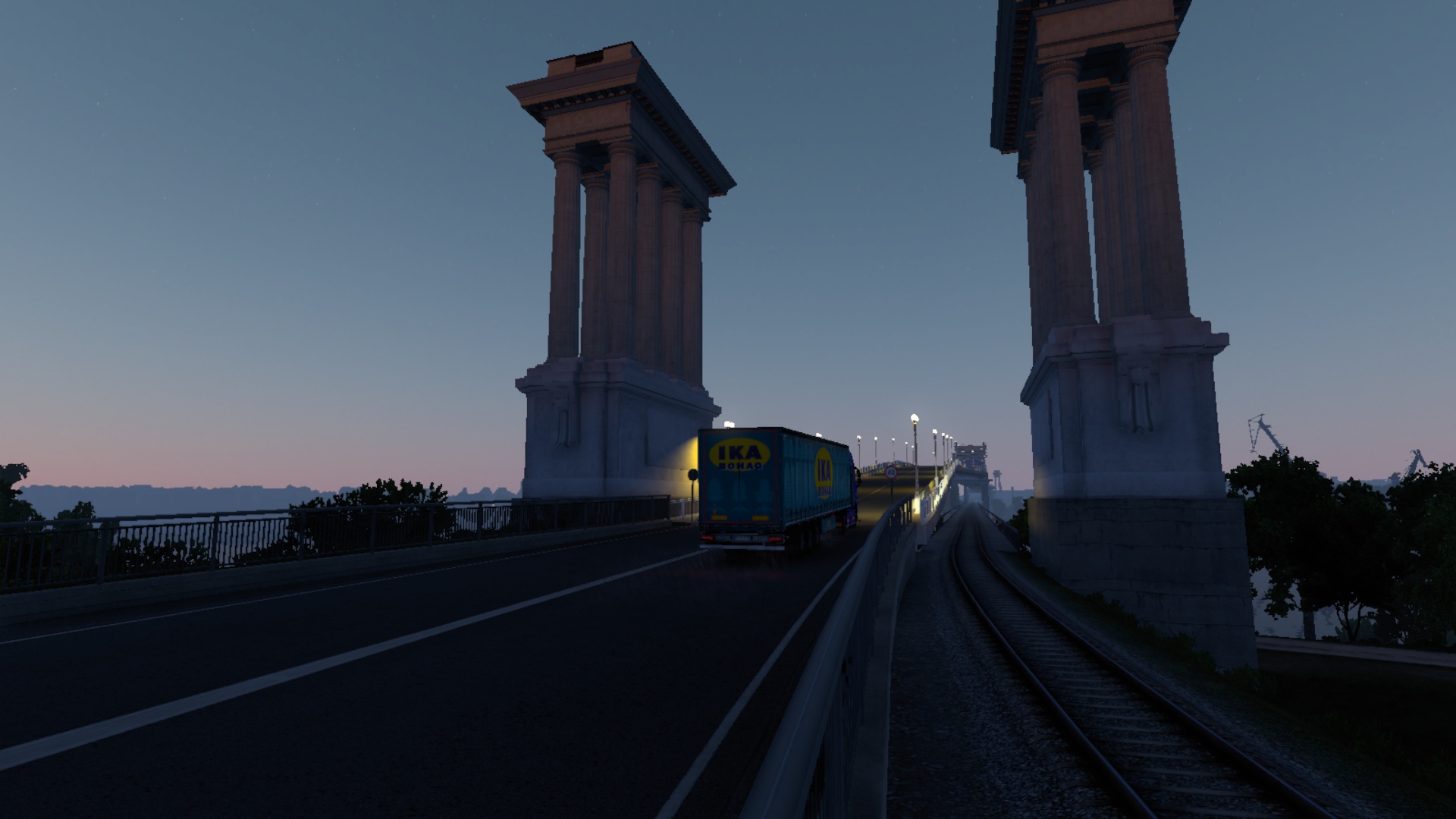 Image by Bananastock