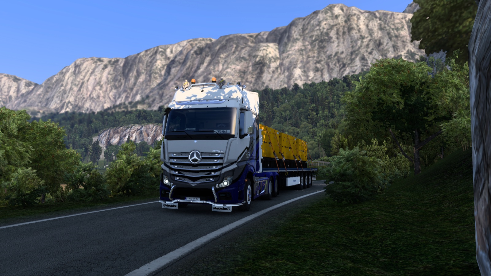 Image by thomasthamrt