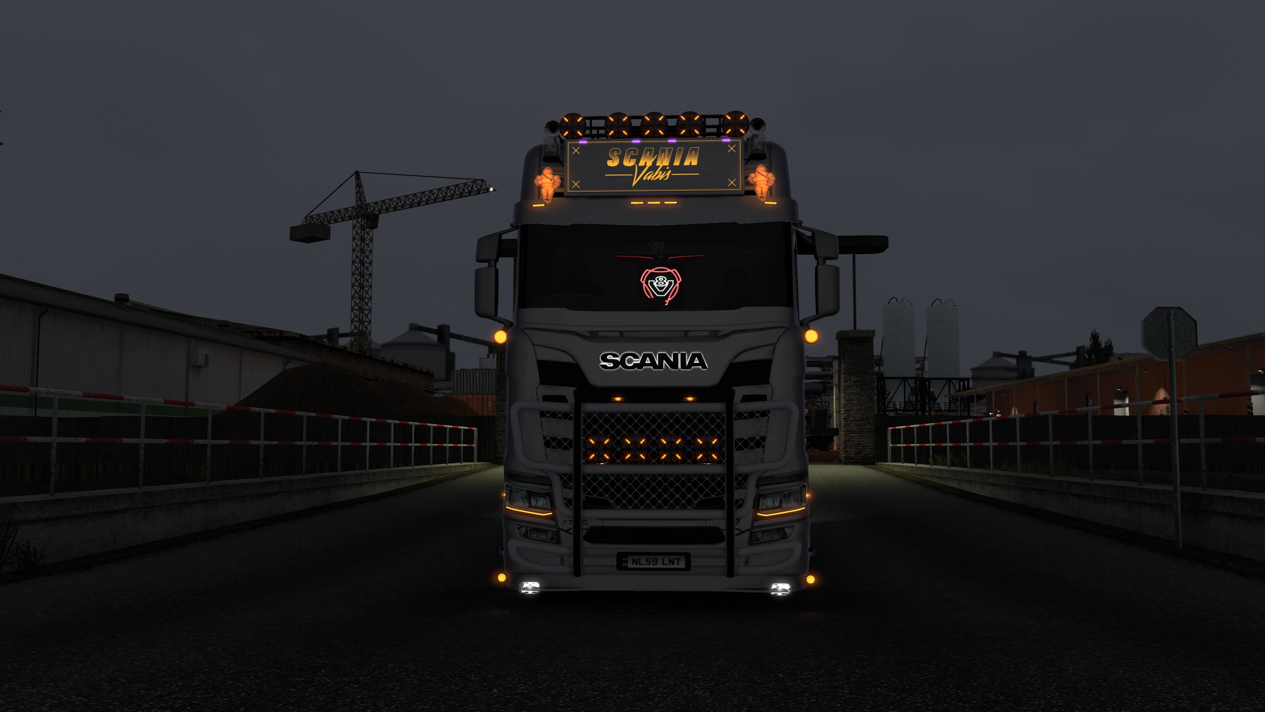 Image by DannyyTuckerr