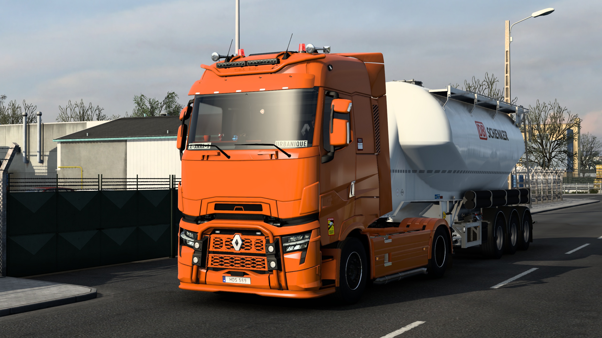 Image by urbanique75