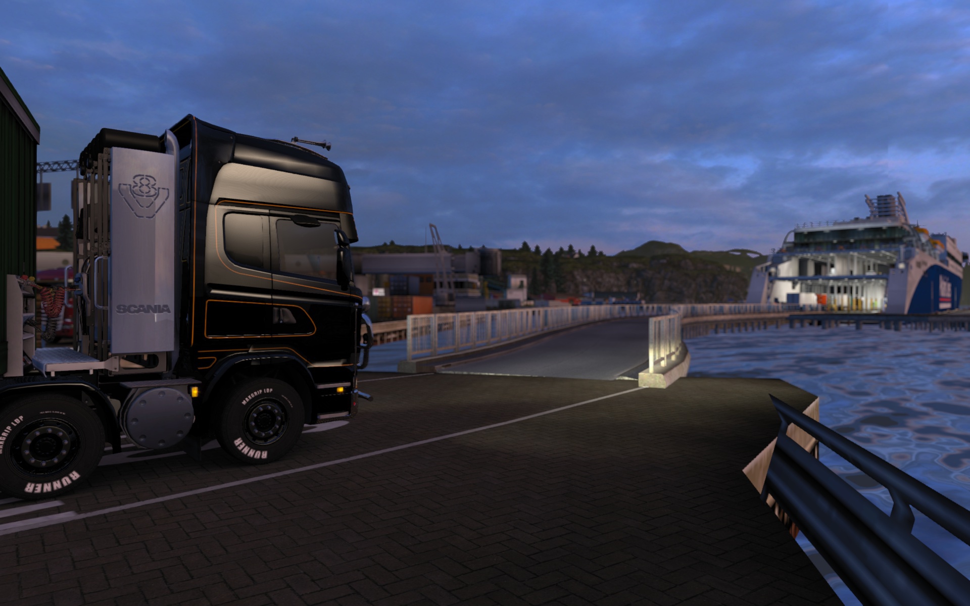 Image by DanielTeltow