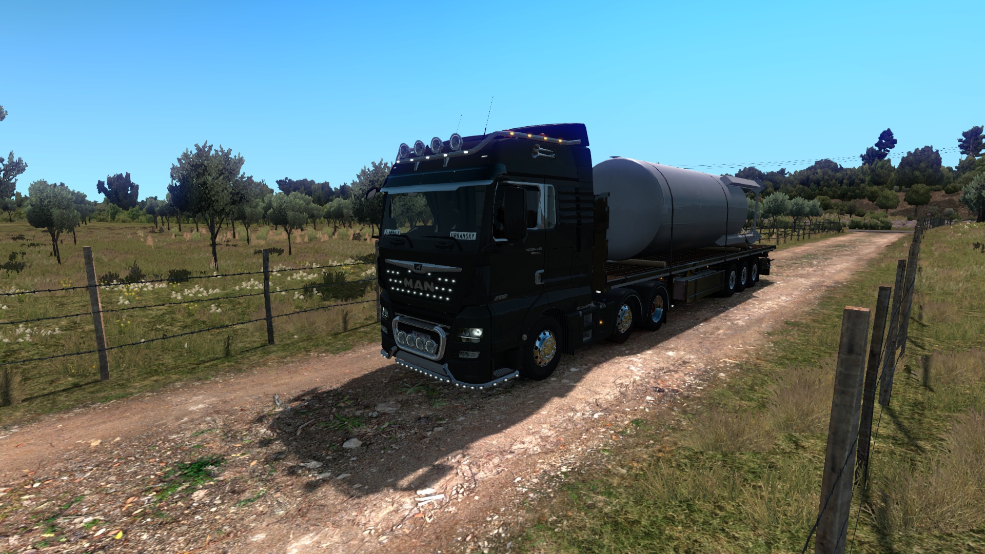 Image by urbanique75