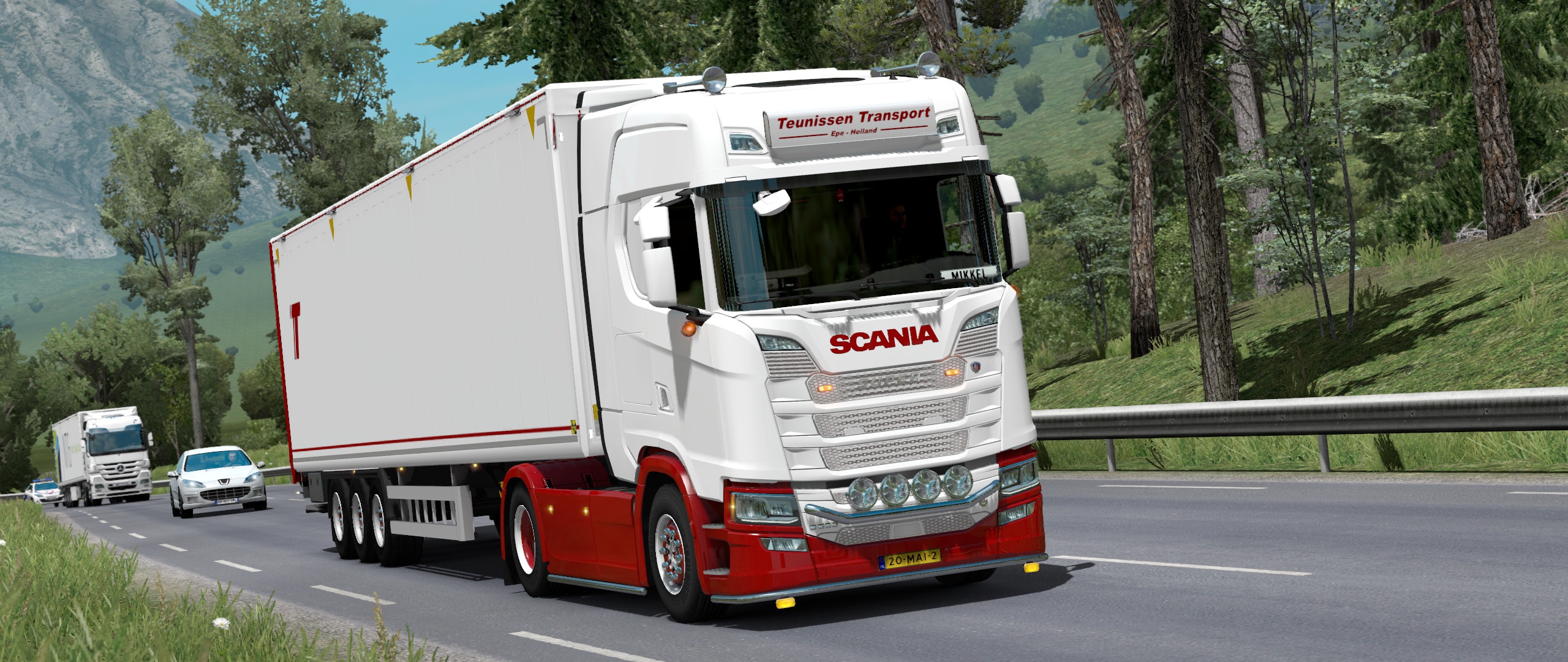 Image by MikkelSmikkel