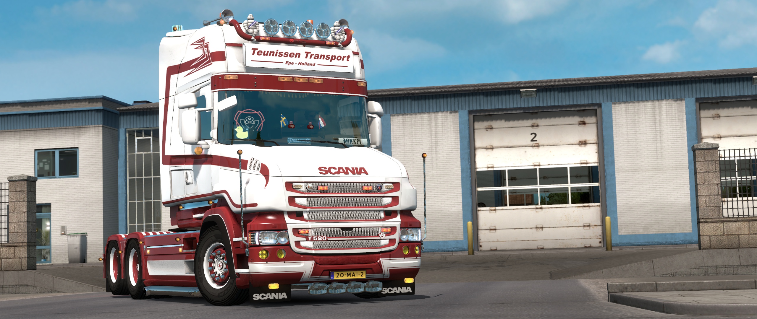 Image by MikkelSmikkel