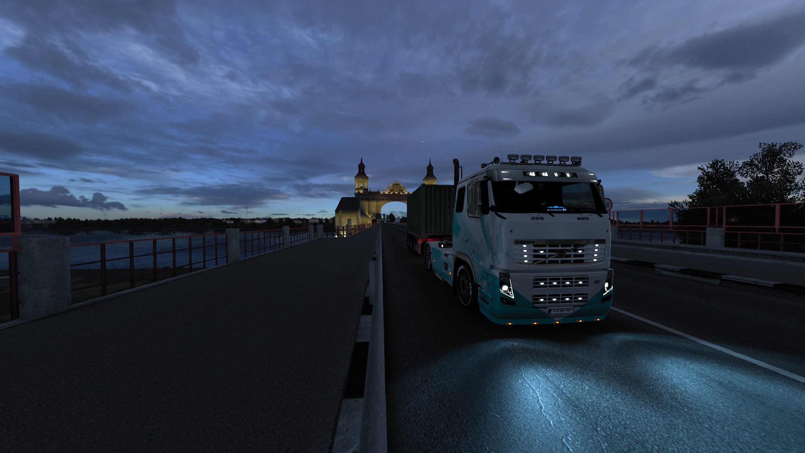 Image by collegeblock580