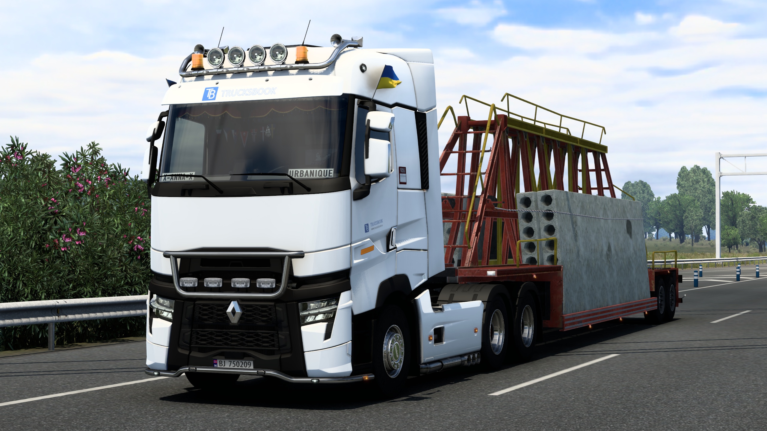 Image by urbanique75