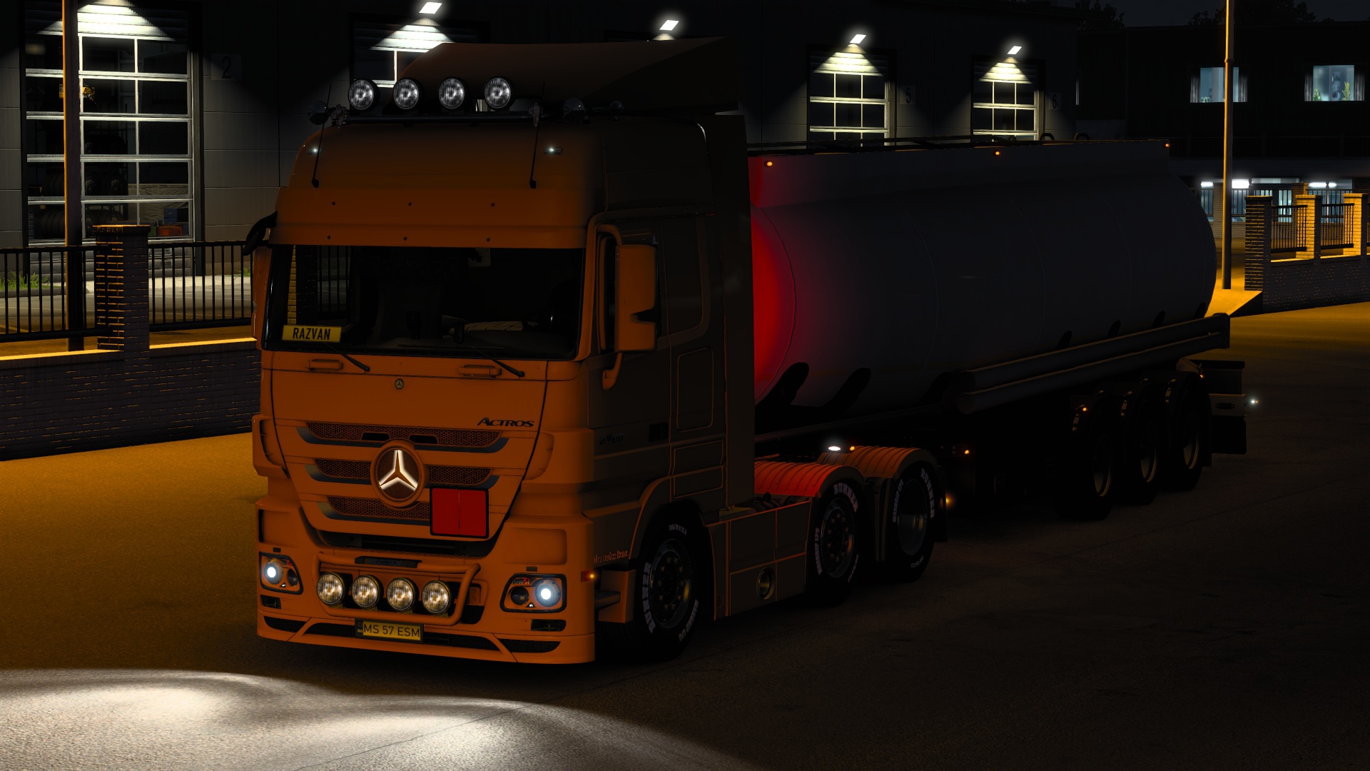 Image by razvanyoyo3