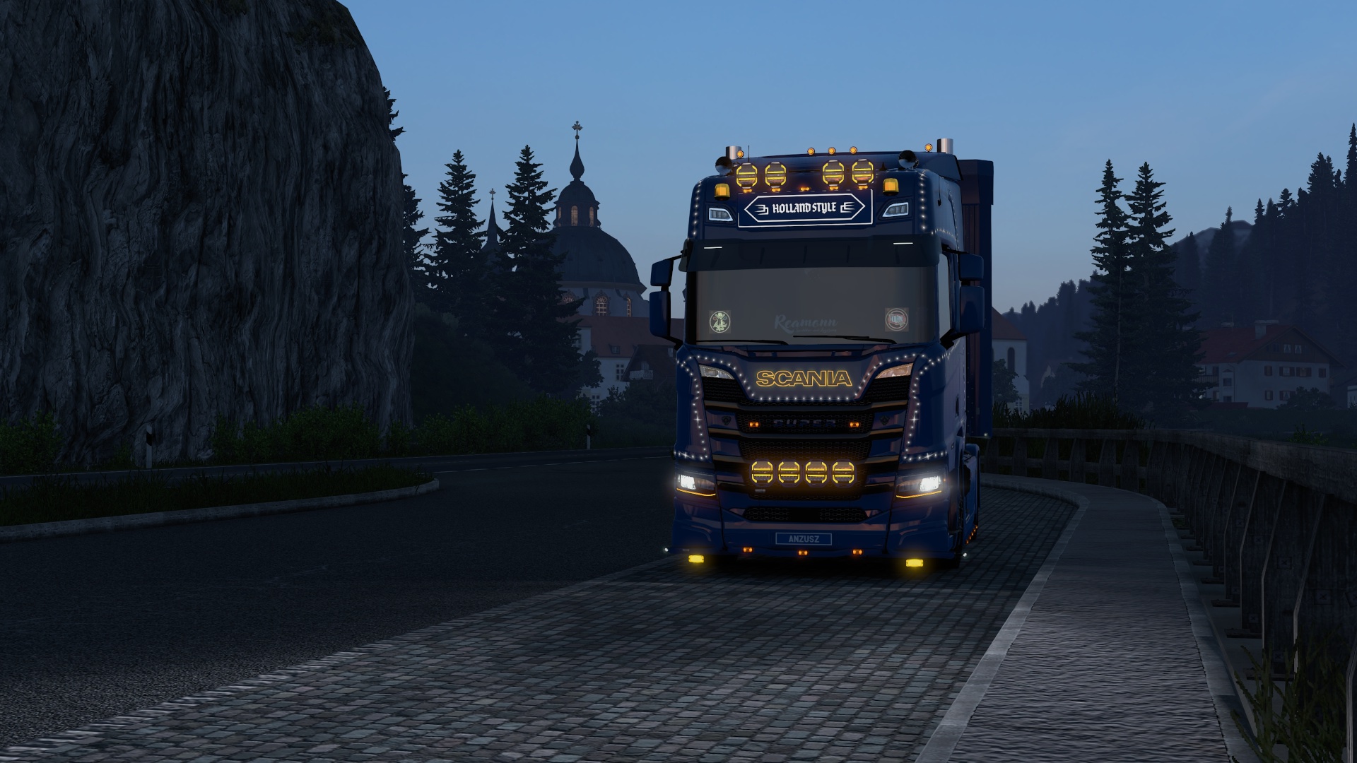 Image by PranKommand