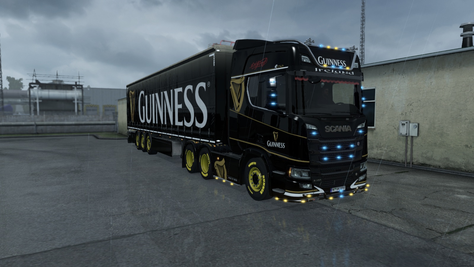 Image by helmbomber1