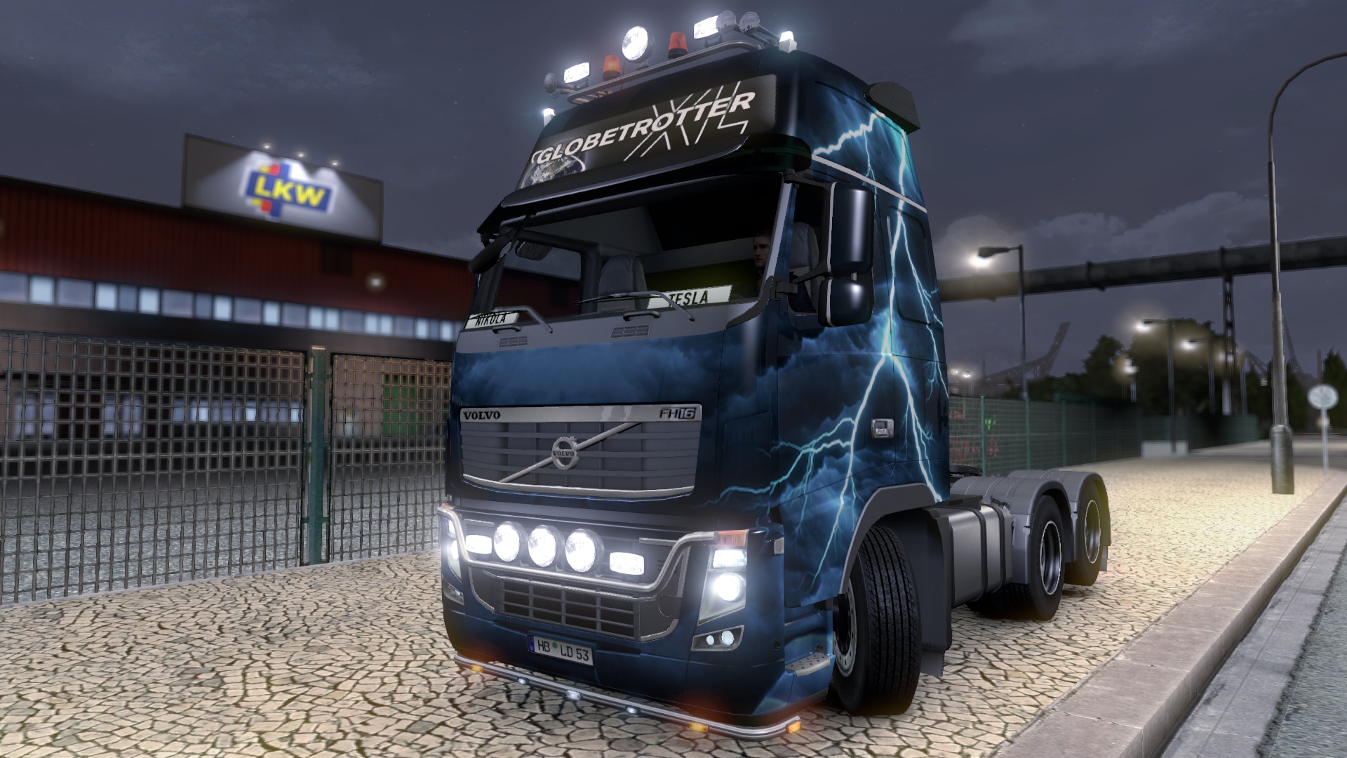 Image by mehmetrasim