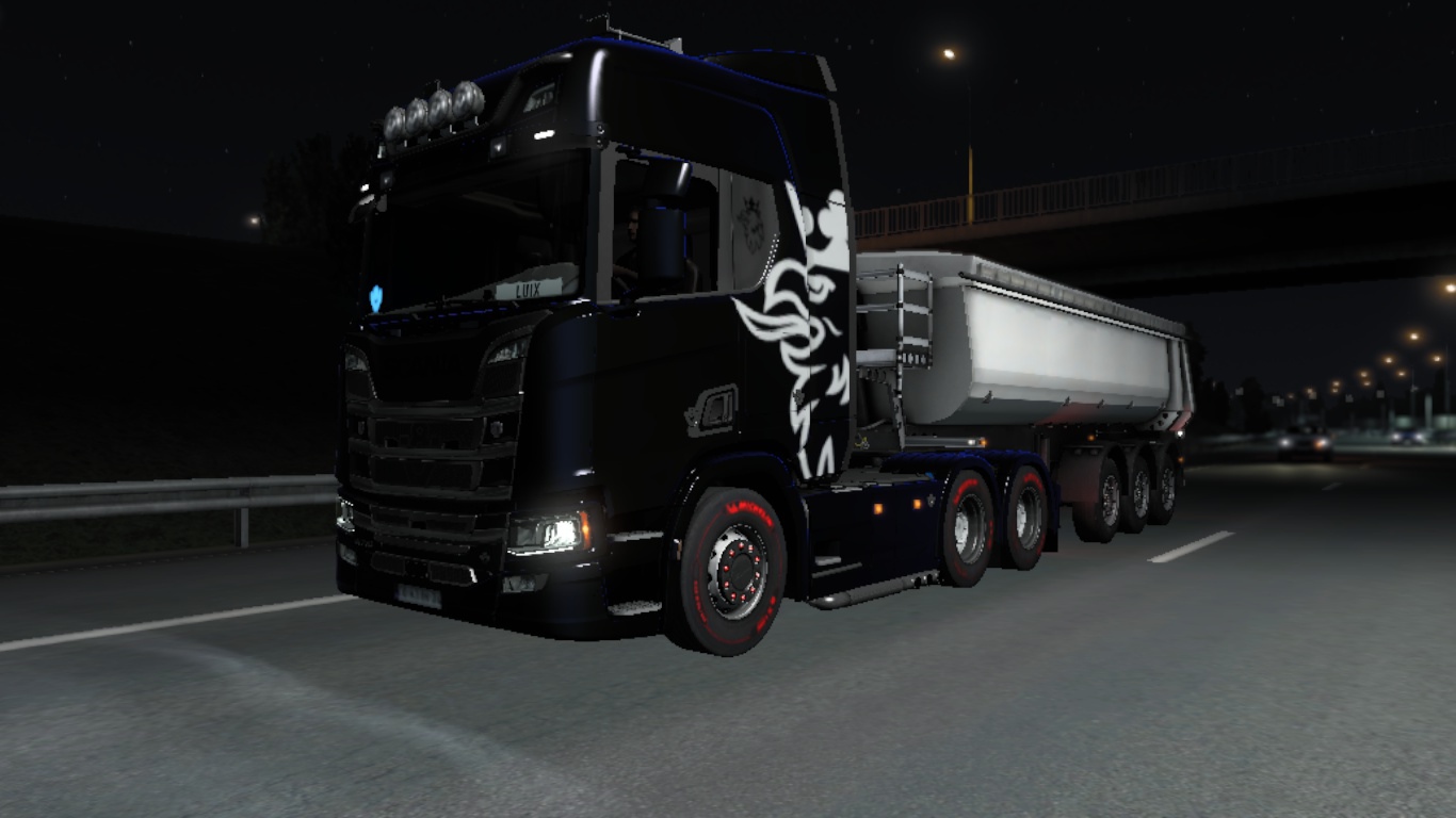 Image by TruckDealing007