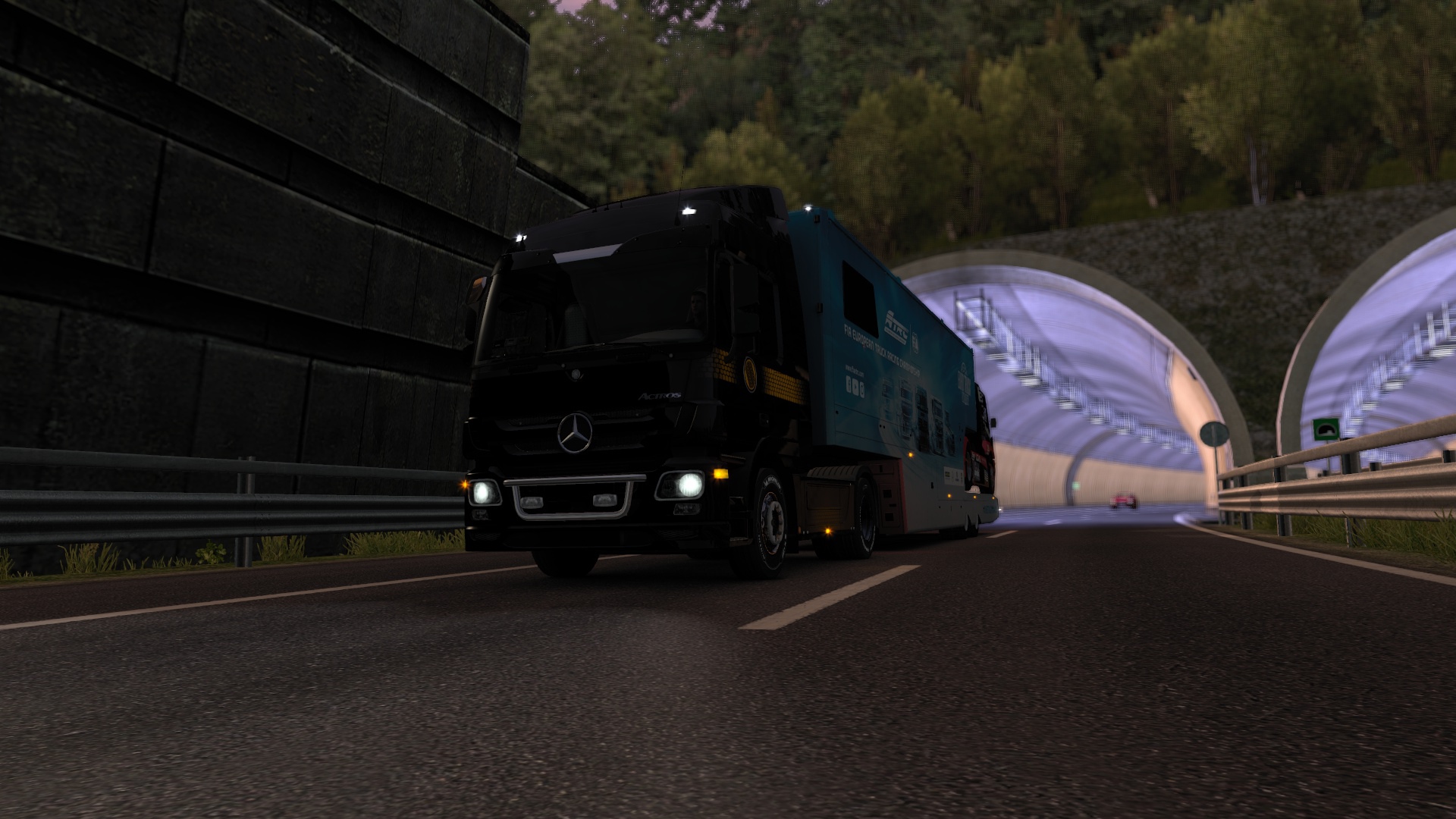 Image by NeverDarktan