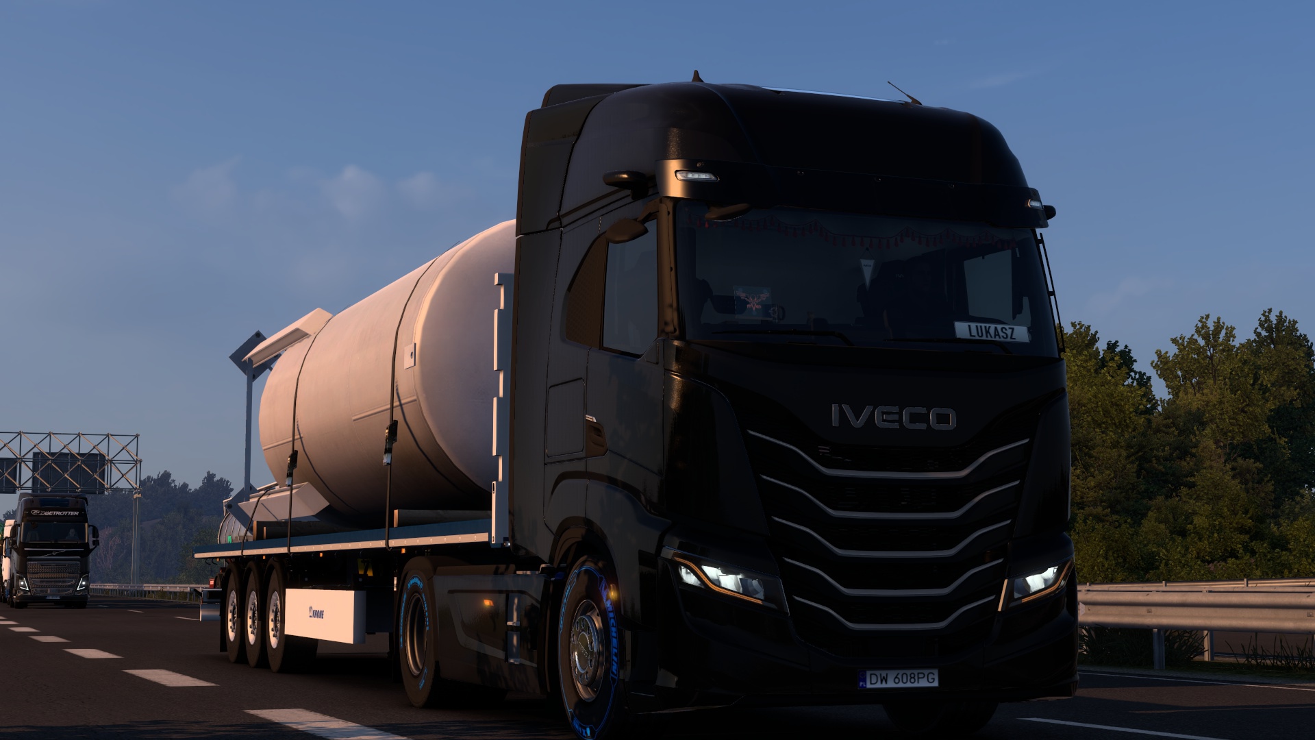 Image by lukaszkobbus