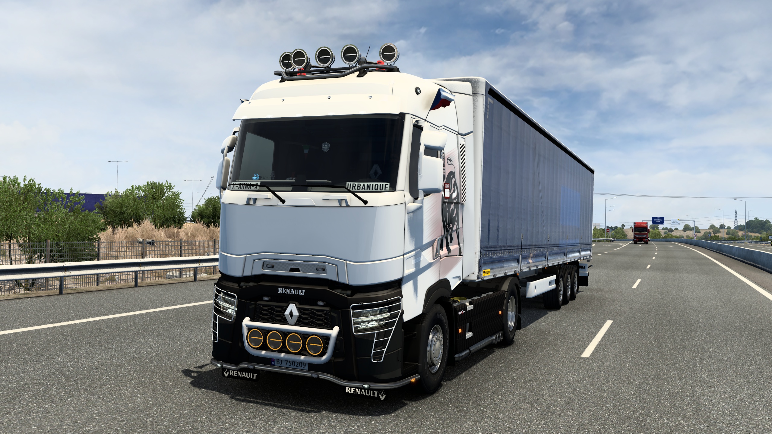 Image by urbanique75