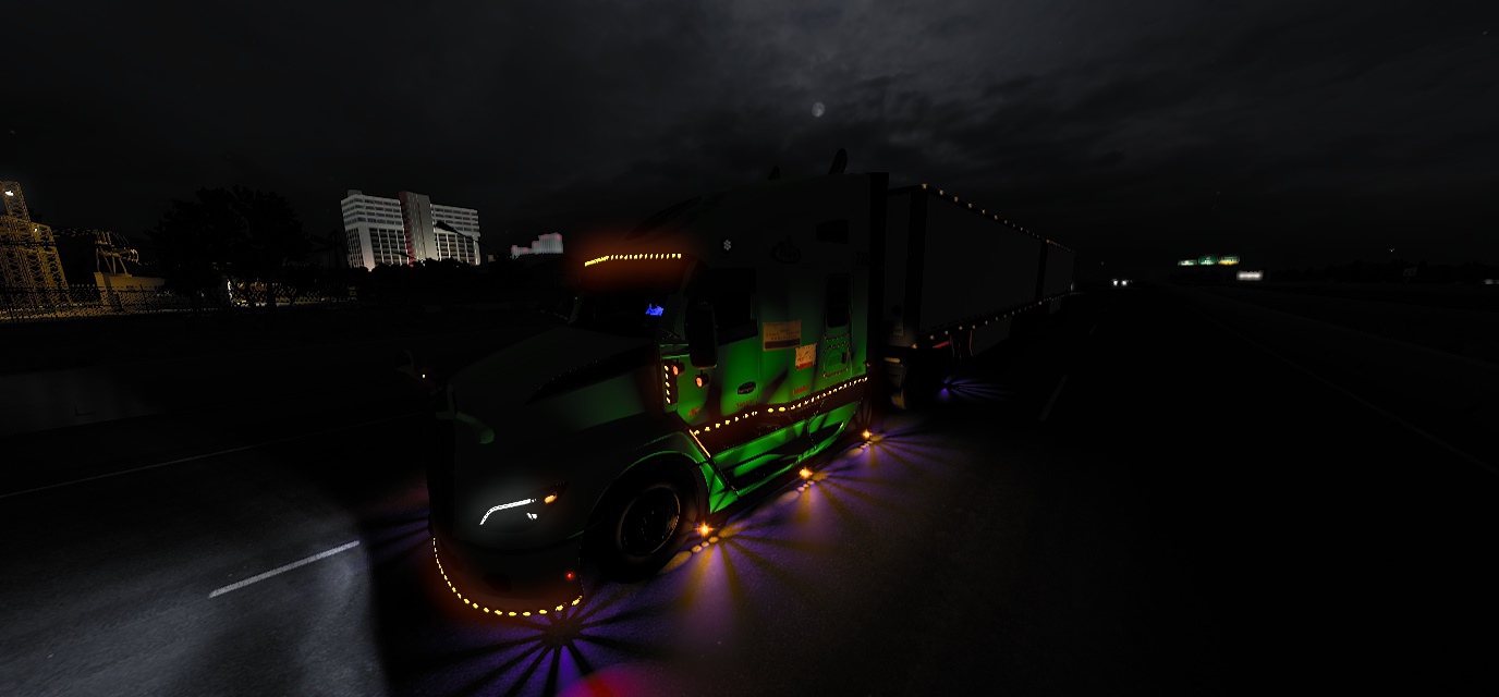 Image by abcdtruck_2356