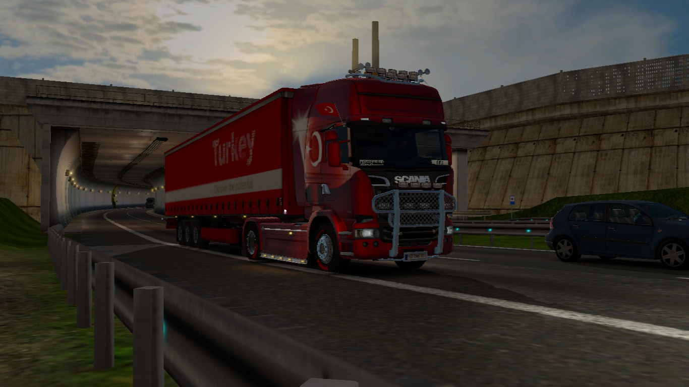 Image by istanbullue