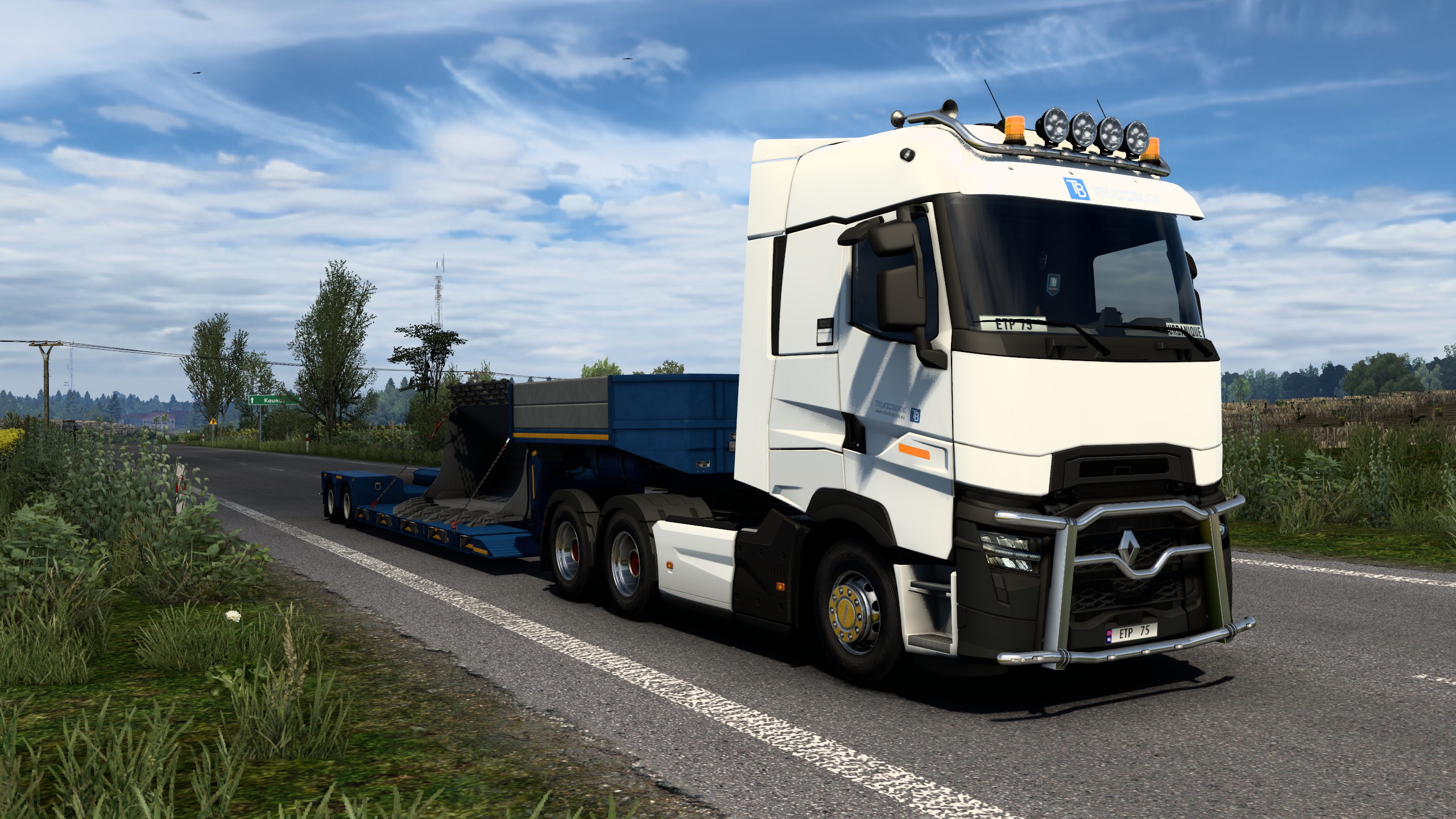 Image by urbanique75