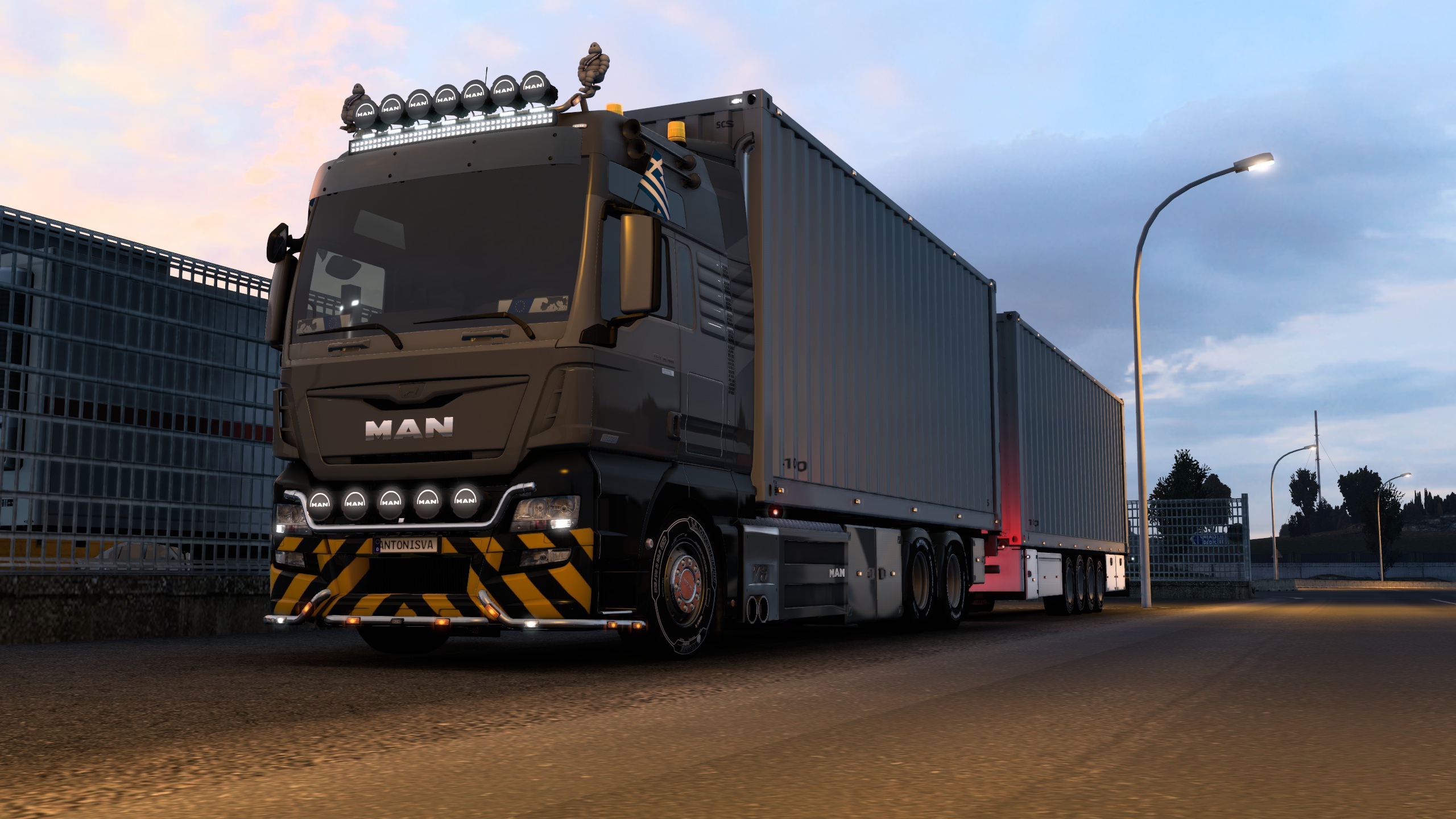 Image by AntonisVamvas04