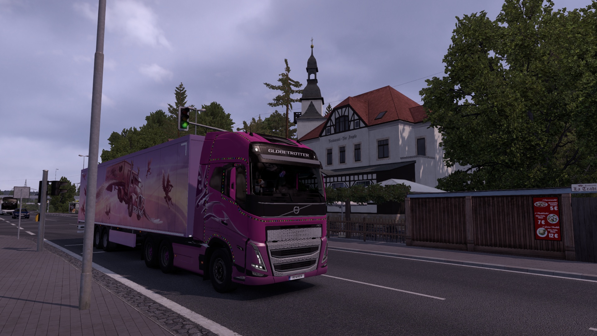 Image by UpsideDown13