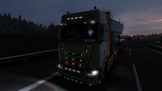 Image by timkatt