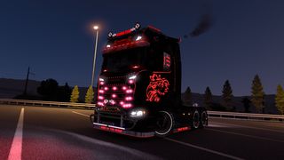 Image by Dwalo