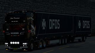 Image by justincortenbach