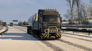 Image by urbanique75