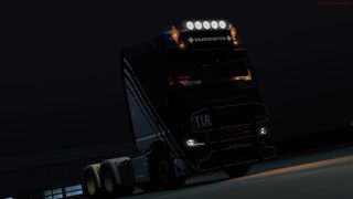 Image by CrazyDennis