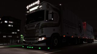 Image by ChandlerNew