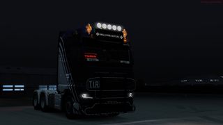 Image by CrazyDennis