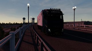 Image by giannhsseit