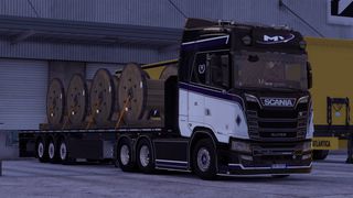 Image by mauvizcaino246