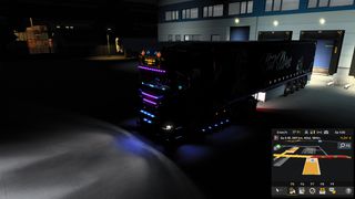 Image by oliverzalewski