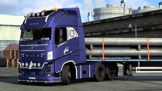 Image by andresbolso11