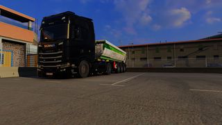 Image by ekiniskender