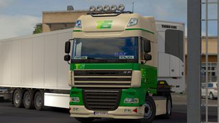 Image by PAULOBERLINDA