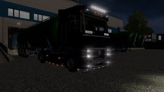 Image by renault21