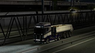 Image by DaveSoethaert