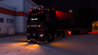 Image by matadorx