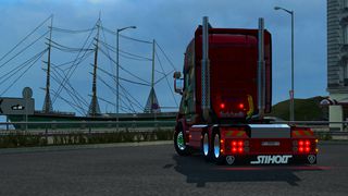 Image by Rockchevelle