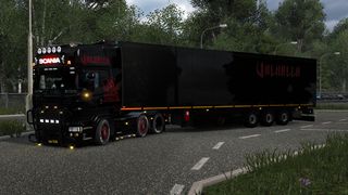 Image by thomasmirko