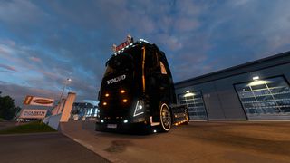 Image by yusuffyeter_