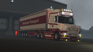 Image by MikkelSmikkel