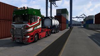 Image by LeCaldomanis