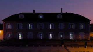 Image by CHECHE74