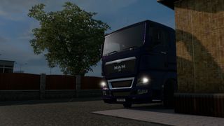 Image by Firehi
