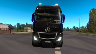 Image by MilanSRB